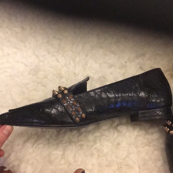 Shoe Dazzle Faux Leather Flats with gold studs - Picture 3 of 4